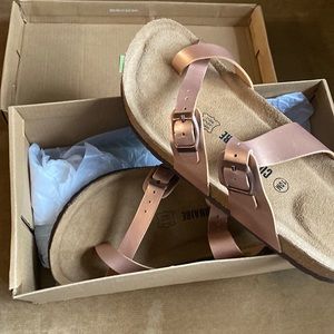 Cushionaire Rose Gold Sandals  Size 10